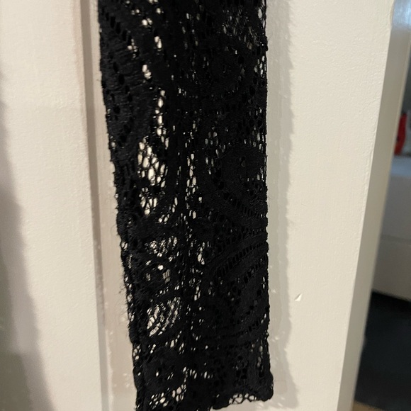 SHEER MESH SEE THROUGH DRESS WITH SLIT IN THE BACK BRAND NEW - Picture 4 of 13